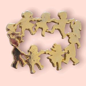Vintage CTPM Signed Gold-Tone Kids Ring Around The Rosie Lapel Pin 1 in
